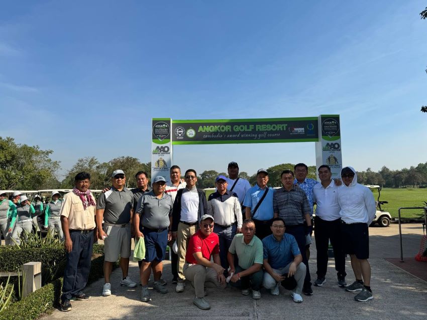 Phnom Penh Greens and Angkor Wat Dreams
